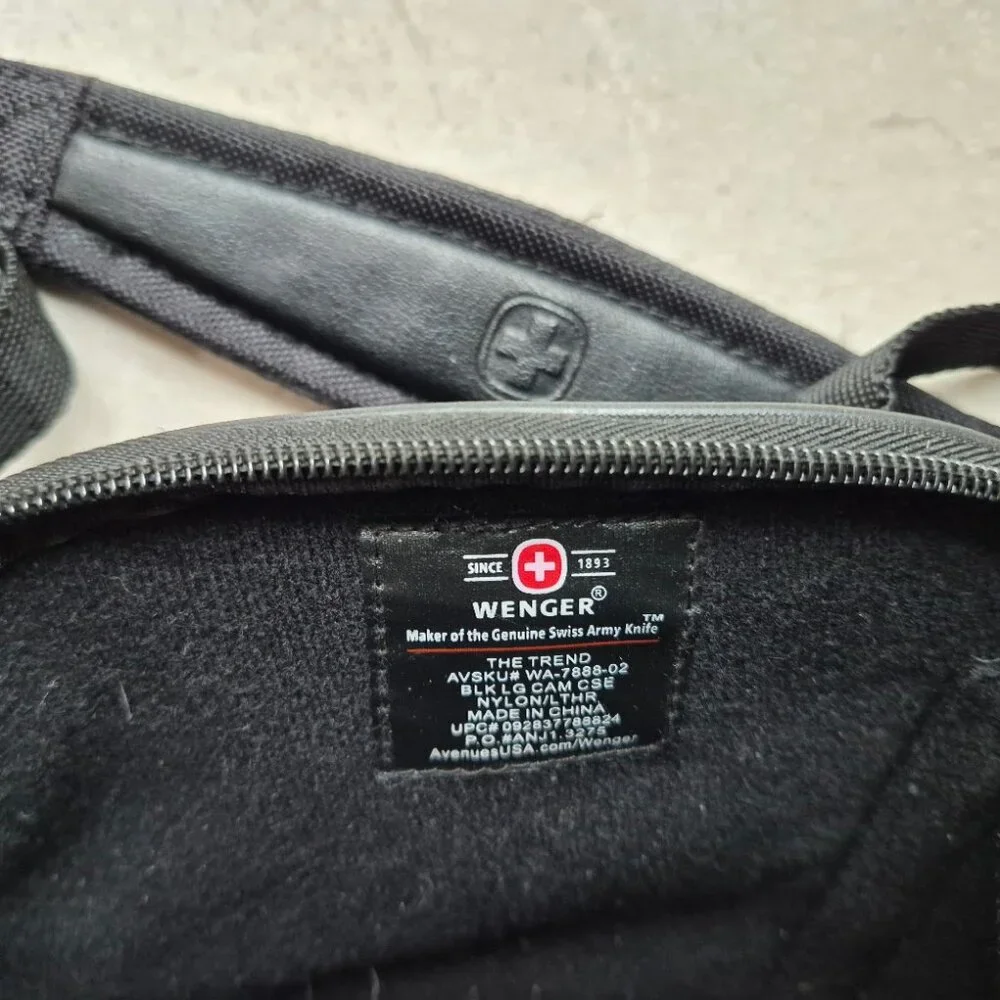 Wenger The Trend Camera Bag Black Nylon Carry Case